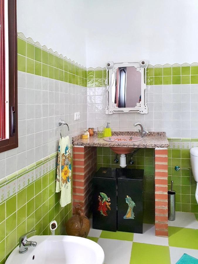 En-Suite Bedroom With Private Entrance At Casa Sofija Sedella Buitenkant foto